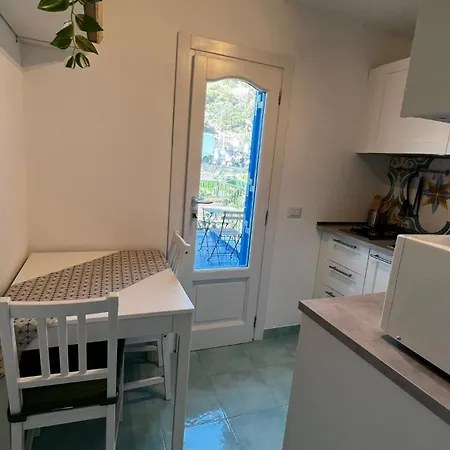 Lo Nardo 3* Città di Lipari