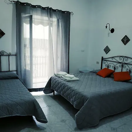 Hotel apartamentowy Lo Nardo Lipari (Isola Lipari)