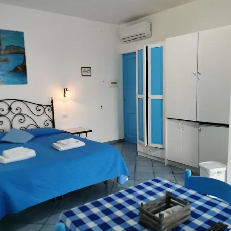 Lo Nardo 公寓式酒店 利帕里