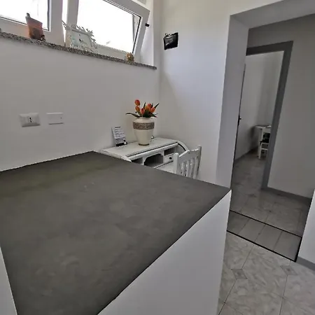 Lo Nardo ليباري