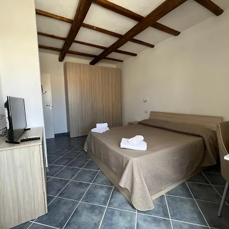 Lo Nardo ليباري