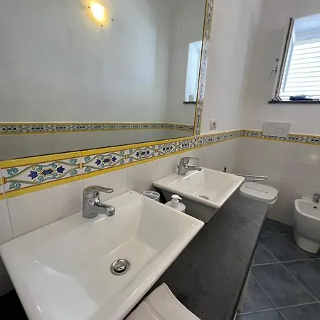 شقة فندقية Lo Nardo 3*