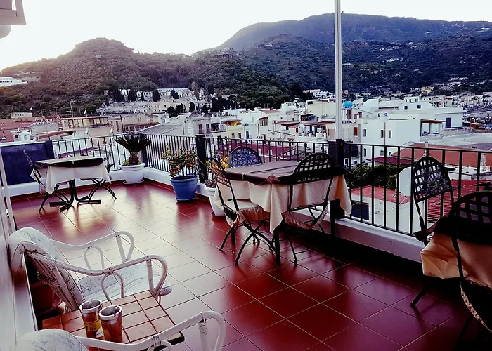 Lo Nardo Aparthotel 3*